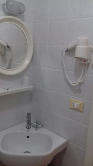 thumbnail: Bathroom sink
