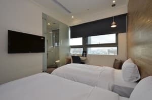 thumbnail: Room