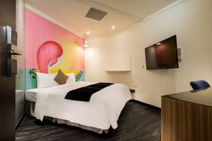 thumbnail: Room
