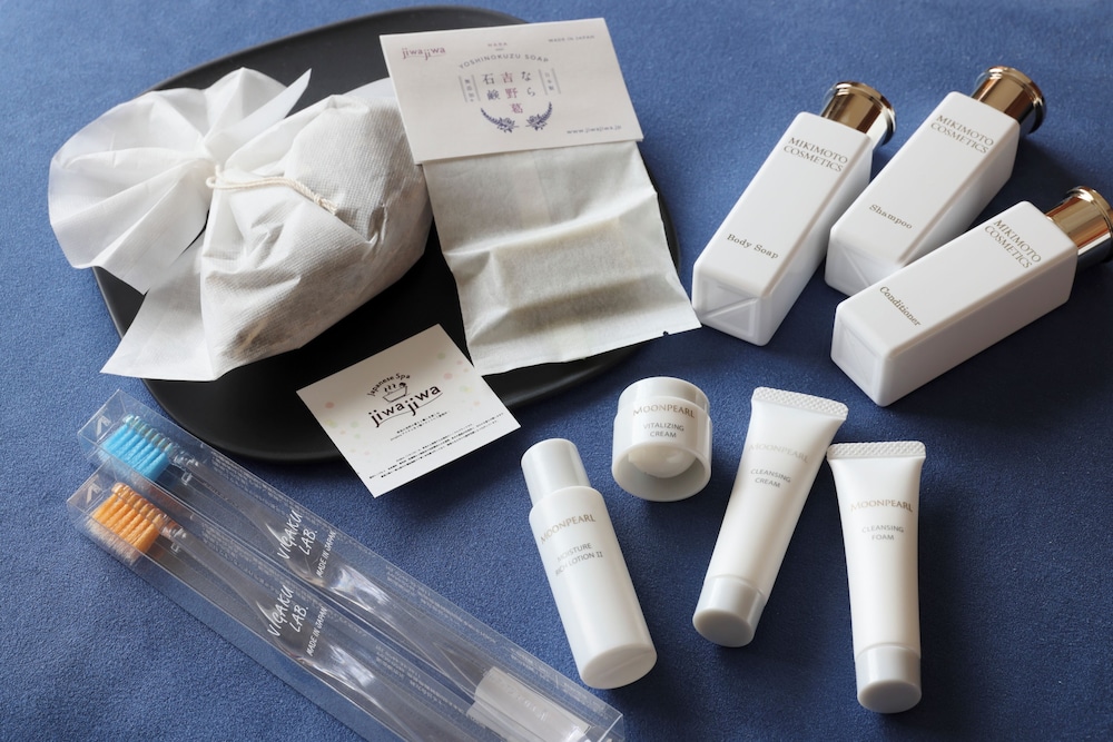 Room amenity