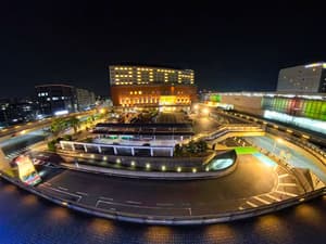 thumbnail: Exterior