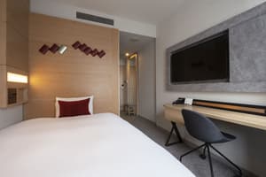 thumbnail: Room