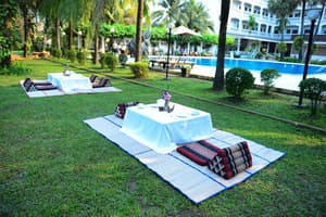 thumbnail: BBQ/picnic area