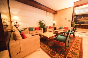 thumbnail: Lobby sitting area