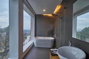 thumbnail: b1288cbe80479839a06472ebfb013325.jpg