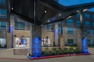 thumbnail: Exterior