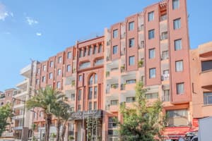 thumbnail: Exterior