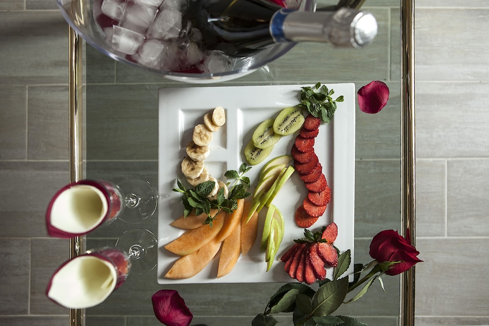 Room service - dining