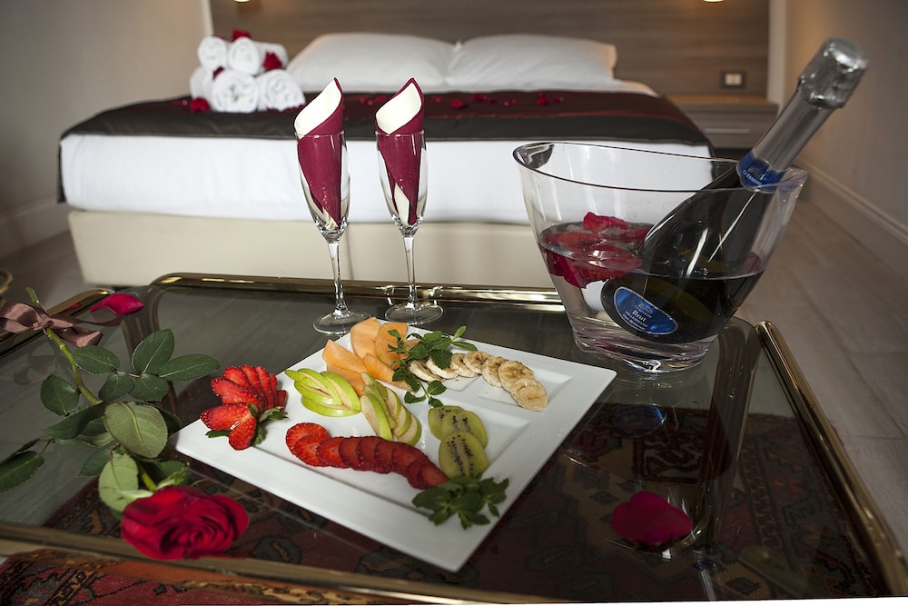 Room service - dining