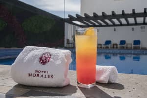 thumbnail: Outdoor pool