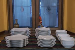 thumbnail: Dining