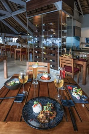 thumbnail: Restaurant