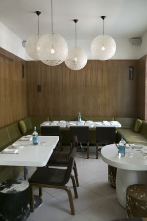 thumbnail: Restaurant
