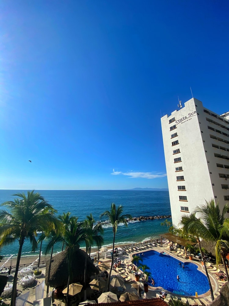 Beach/ocean view