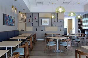 thumbnail: Restaurant