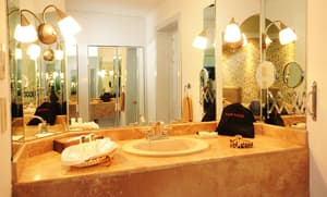 thumbnail: Bathroom sink