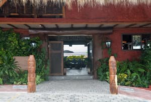 thumbnail: Exterior