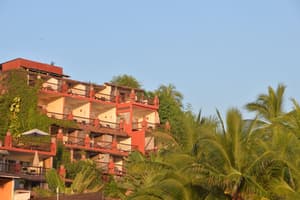 thumbnail: Front of property