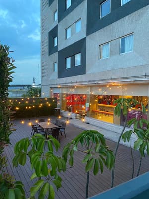 thumbnail: Terrace/patio