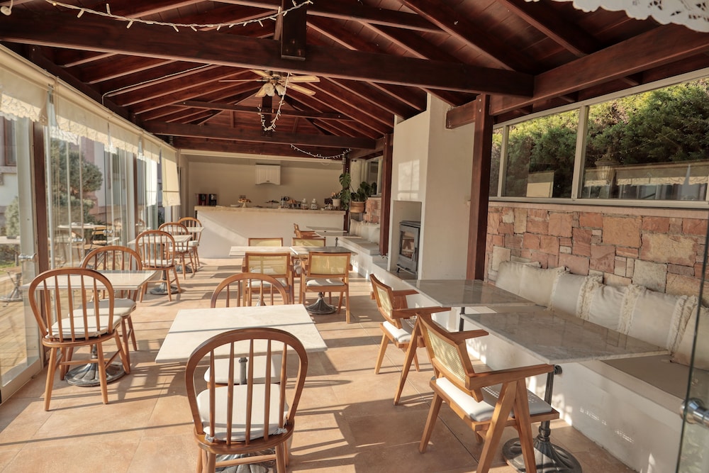 Restaurant-cafeteria