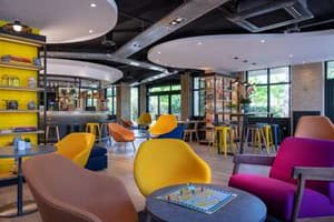 thumbnail: On-Site,Bar/Lounge