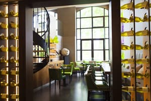 thumbnail: Bar (on property)