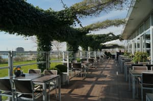 thumbnail: Terrace/patio
