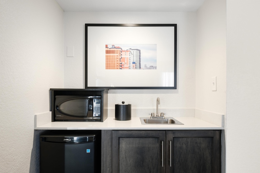 Minibar