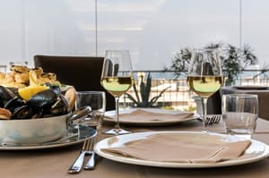 thumbnail: Dining