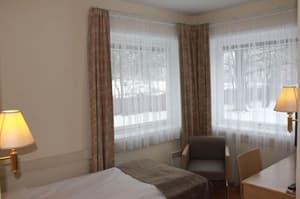 thumbnail: Room