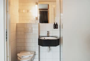 thumbnail: Bathroom