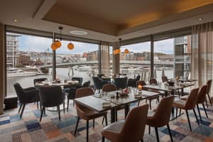 thumbnail: Restaurant
