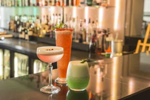 thumbnail: Bar (on property)