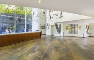 thumbnail: Interior entrance