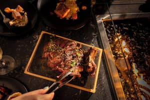 thumbnail: Restaurant