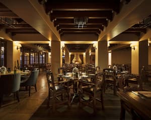 thumbnail: Restaurant