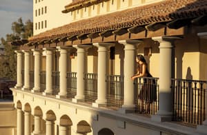 thumbnail: Exterior