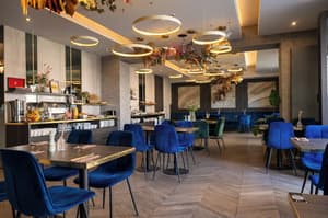 thumbnail: Breakfast buffet