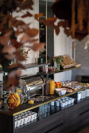 thumbnail: Breakfast buffet