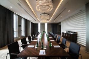 thumbnail: Business center