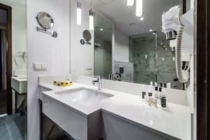 thumbnail: Bathroom