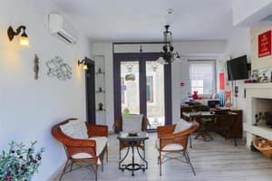thumbnail: General view