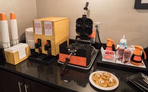 thumbnail: Breakfast area