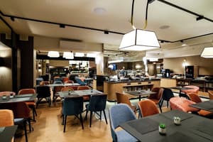 thumbnail: Breakfast area