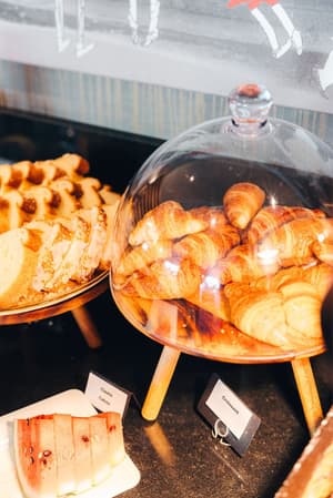 thumbnail: Breakfast buffet