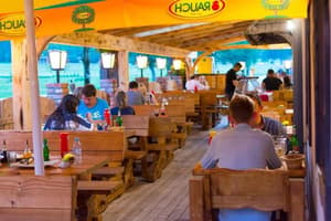 thumbnail: Restaurant