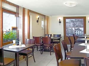 thumbnail: General view