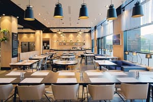 thumbnail: Restaurant