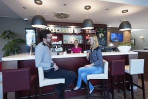 thumbnail: Bar (on property)