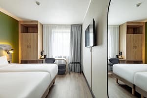thumbnail: Room